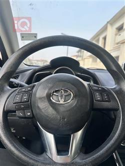 تۆیۆتا یارس